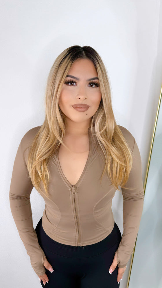 Cropped Sculpted jacket-Mocha