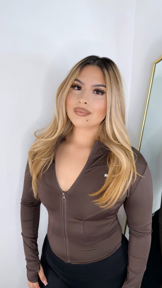 Cropped Sculpted jacket-Chocolate